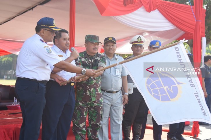 Pemkab Jember berangkatkan tujuh bus angkutan arus balik gratis
