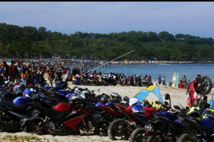 Wisata pantai Banten bangkit setelah tsunami