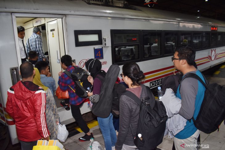 Lebaran usai, waktunya kembali ke Jakarta