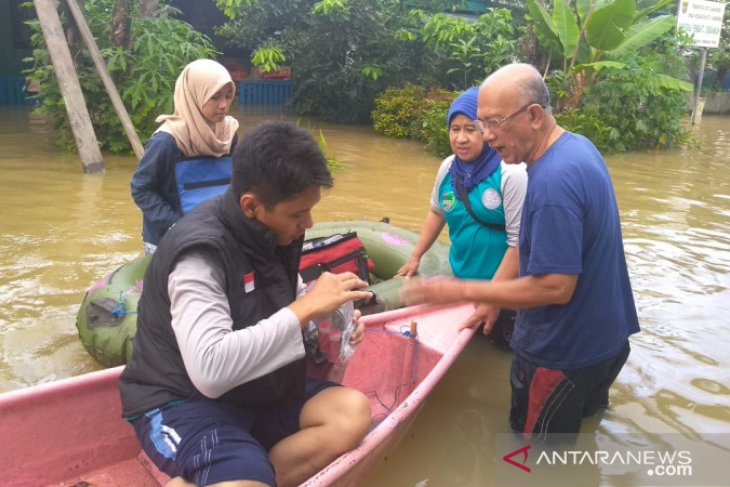 Bantuan Kesehatan untuk korban Banjir Samarinda