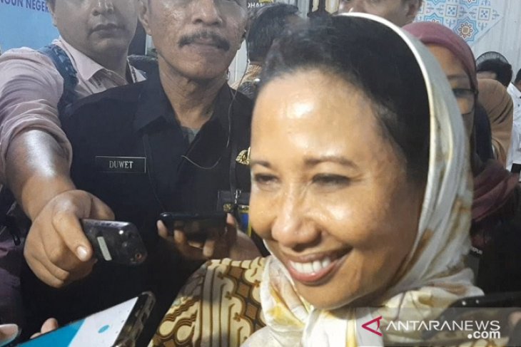 Menteri BUMN: penumpang kapal laut melonjak libur Lebaran