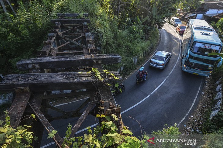 Revitalisasi jalur kereta Banjar-Pangandaran