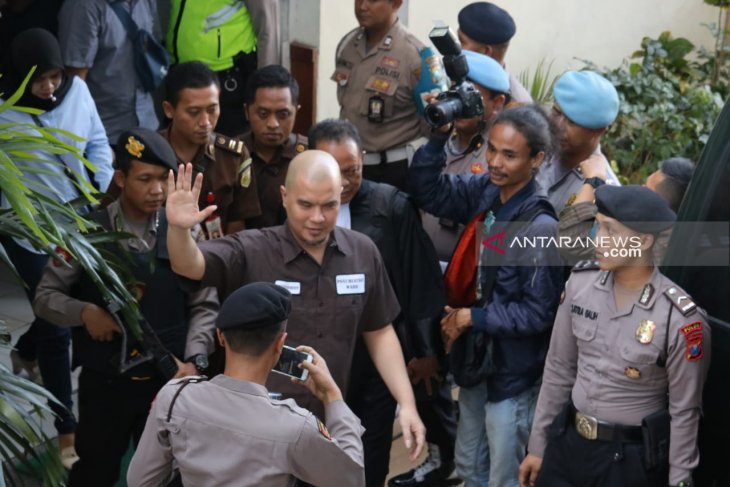 Kejaksaan kembalikan Ahmad Dhani ke Cipinang