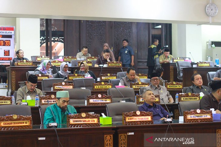 Suasana Rapat Paripurna DPRD Kalsel