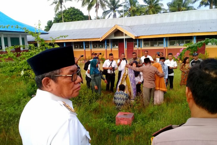 Thaher Hanubun Pencabutan sasi akhiri derita siswa