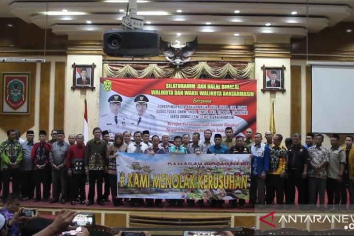 Walikota Banjarmasin pimpin deklarasi tolak kerusuhan