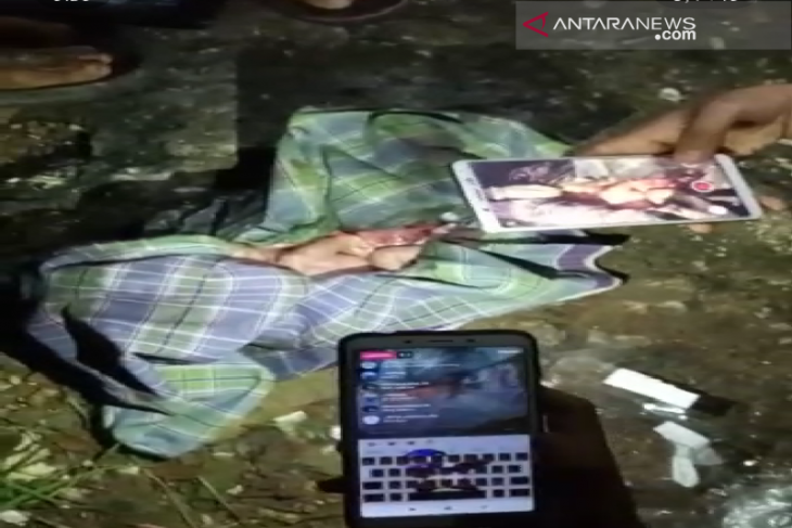 Warga dihebohkan penemuan mayat bayi di bak sampah