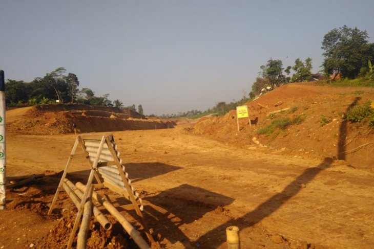 Pembebasan lahan tol Serang-Panimbang ditargetkan selesai 2019