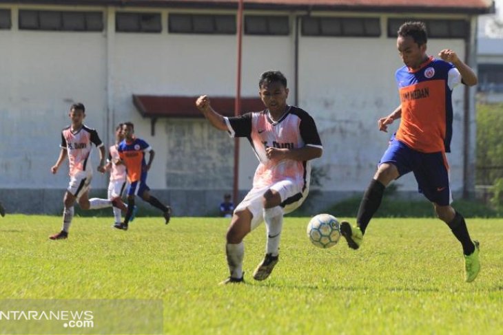 Porprov Sumut, Tim Sepak Bola Medan kalahkan Dairi 9-1