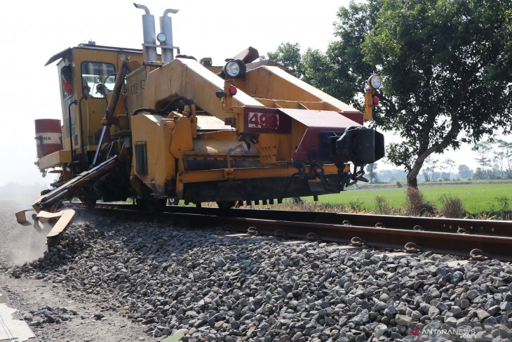 Perawatan jalur kereta api