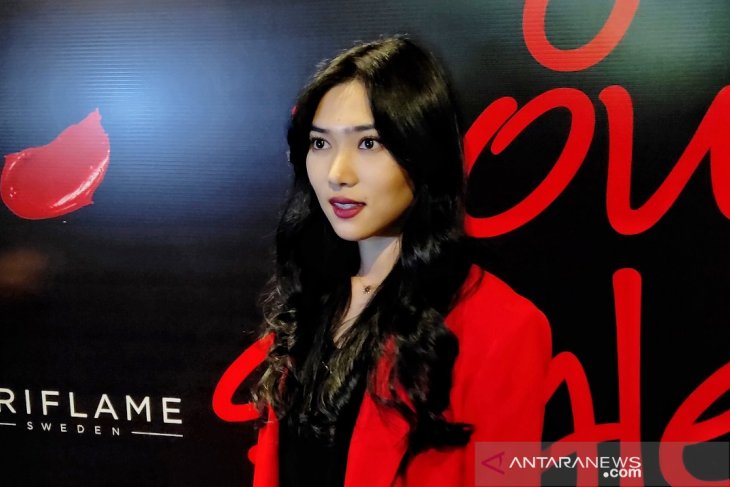 Isyana Sarasvati ternyata sempat ragu jadi penyanyi pop