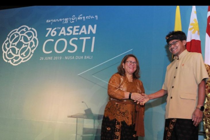 Pertemuan ASEAN COSTI di Nusa Dua