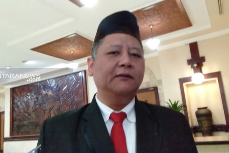 Wawali Surabaya ajak warga introspeksi diri saat peringati Hari Kesaktian Pancasila