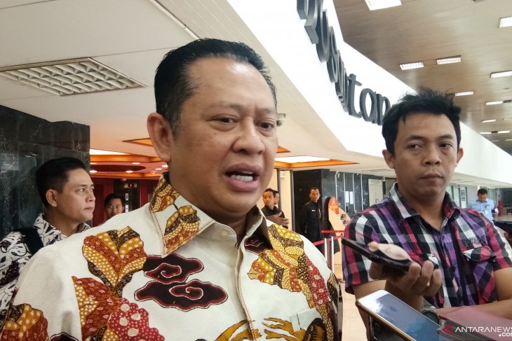 Ketua DPR minta hormati putusan MK