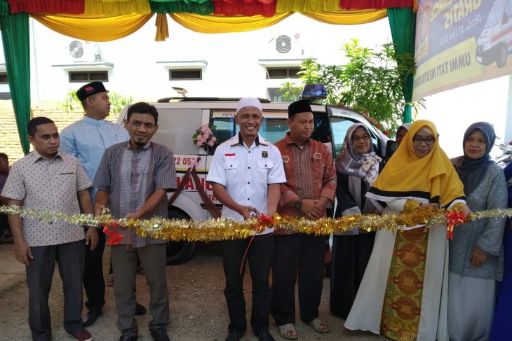Caleg PKS terpilih luncurkan ambulance gratis