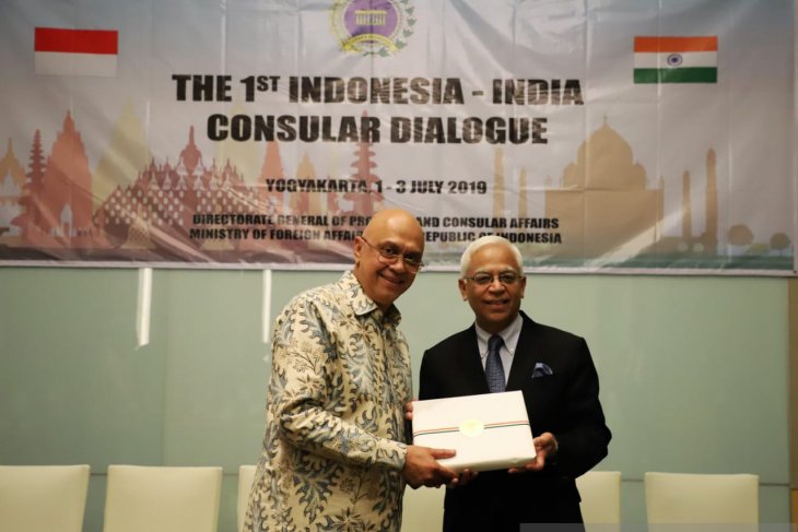 1st Indonesia-India Consular Dialogue held in Yogyakarta