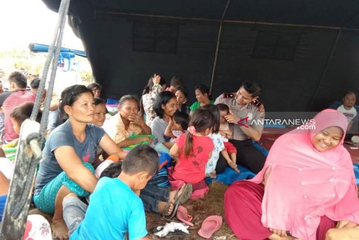 120 jiwa korban kebakaran Nagan Raya bertahan di tenda pengungsian