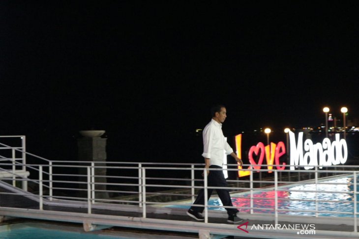 N Sulawesi tourism facilities should meet four-star standards: Jokowi