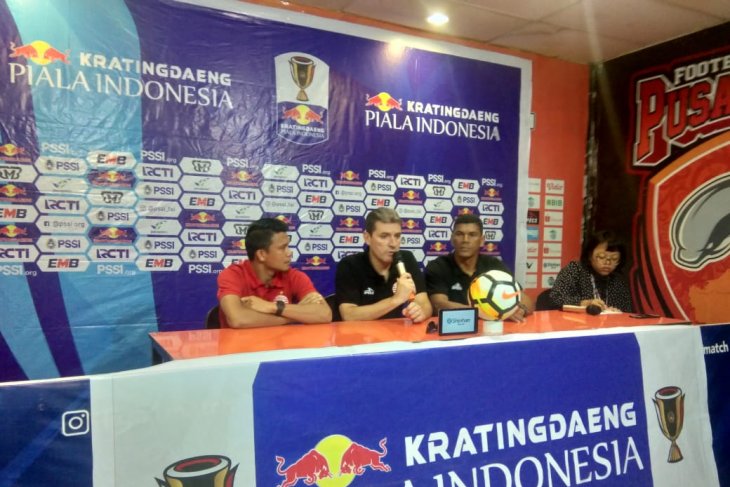 Persija tak gentar hadapi tuan rumah Borneo