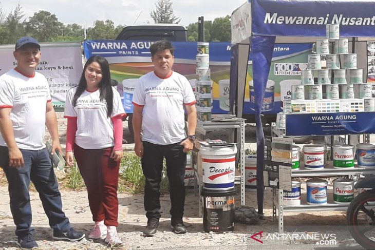 PT Gunung Mulia sambang nelayan di PPN Sungailiat