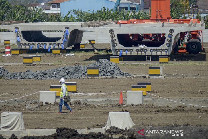 Pengoperasian kembali pabrik girder 