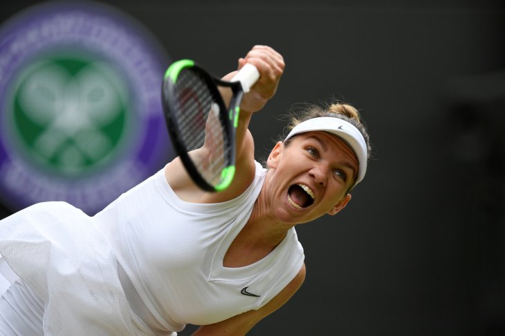Simona Halep kalahkan Svitolina menuju final Wimbledon pertama