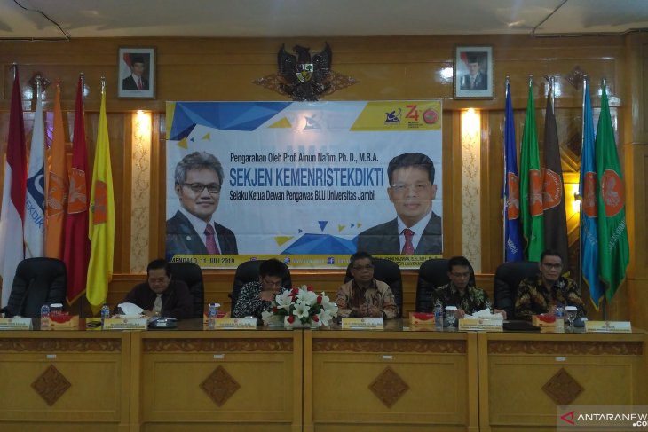 Rektor Unja minta solusi peningkatan prodi terakreditasi C