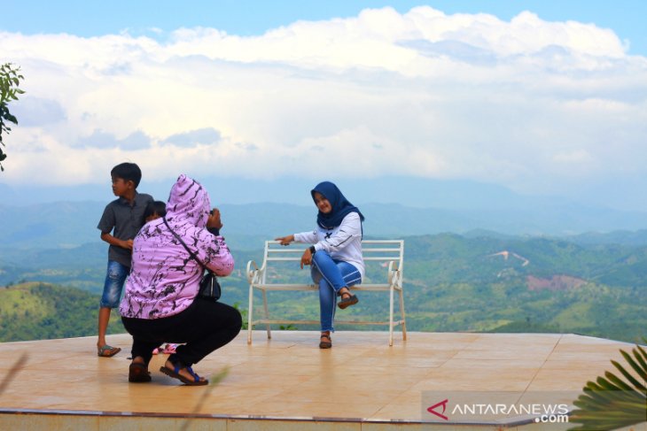 Wisata Kekinian Di Puncak Tahura Mandiangin