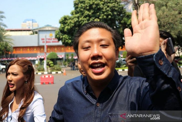 Pengadilan Jakarta Selatan gelar sidang perdana 'bau ikan asin'
