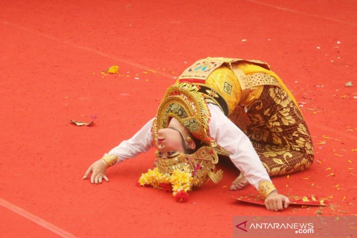 Tarian kuno dari Taro tampil di PKB ke-41