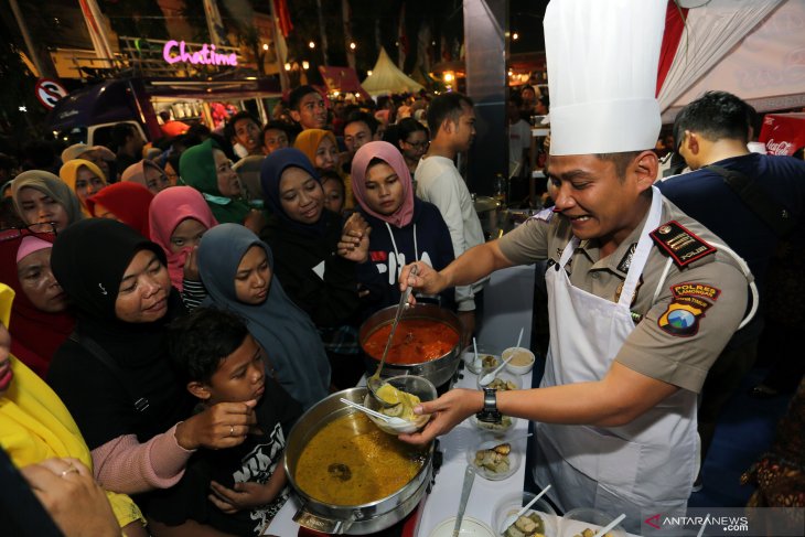 Festival kuliner Indonesia bersatu