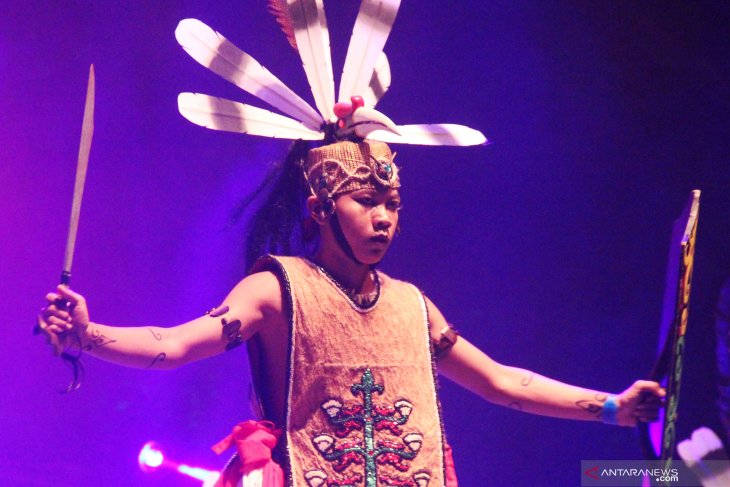 Spirit of The Hornbill di Rainforest World Music Festival 2019