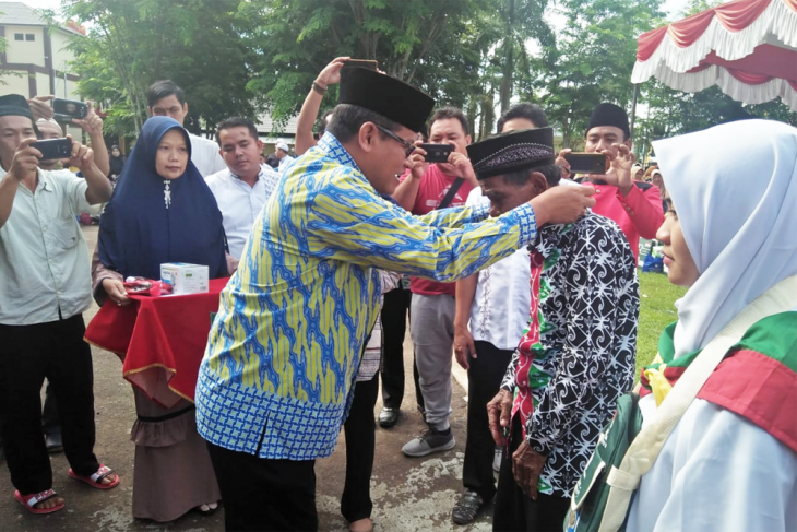 Pj Sekda Sanggau lepas 116 jamaah calon haji