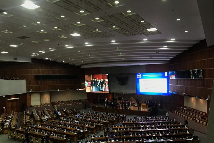 Sembilan anggota KPI 2019-2022 disetujui DPR