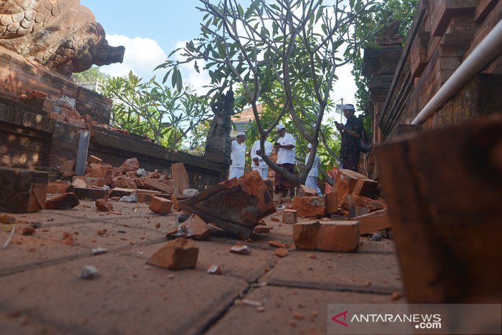 Kerusakan akibat gempa Bali