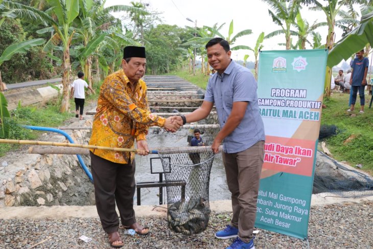 Baitul Mal salurkan dana pemberdayaan ekonomi masyarakat