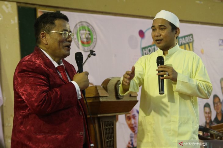 Sosialisasi sadar hukum di pesantren