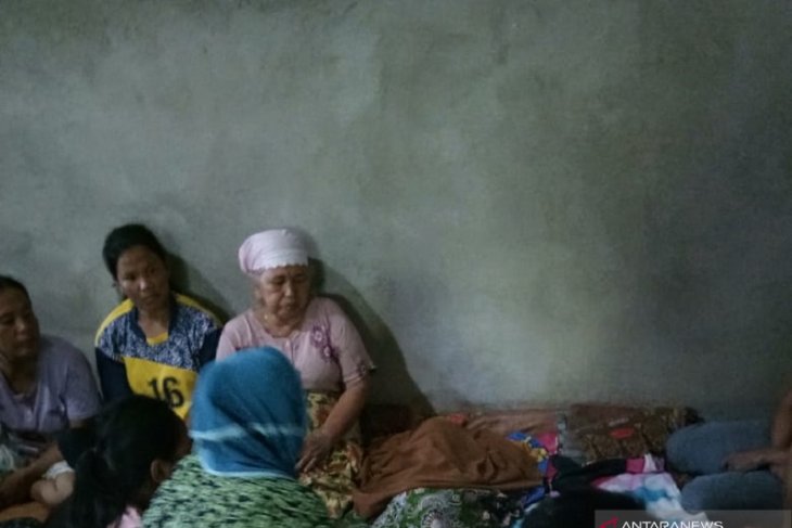 Mukomuko bantu keluarga korban tenggelam di sungai