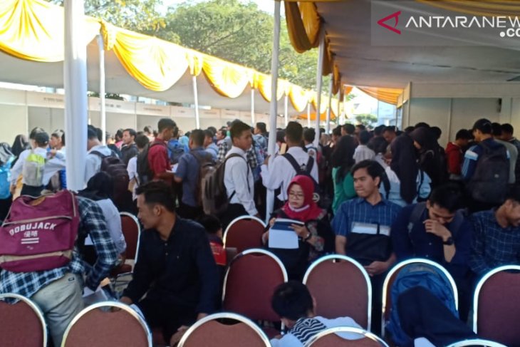 Belum dapat pekerjaan?, kunjungi bursa kerja di Bekasi