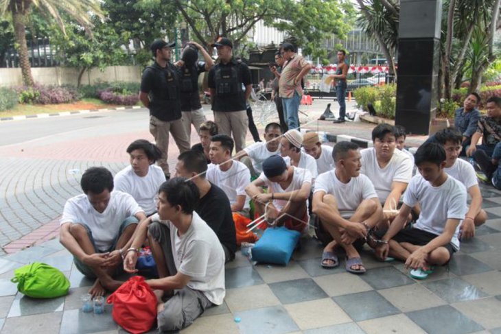 Pelimpahan tahap II tersangka kasus kerusuhan Jakarta