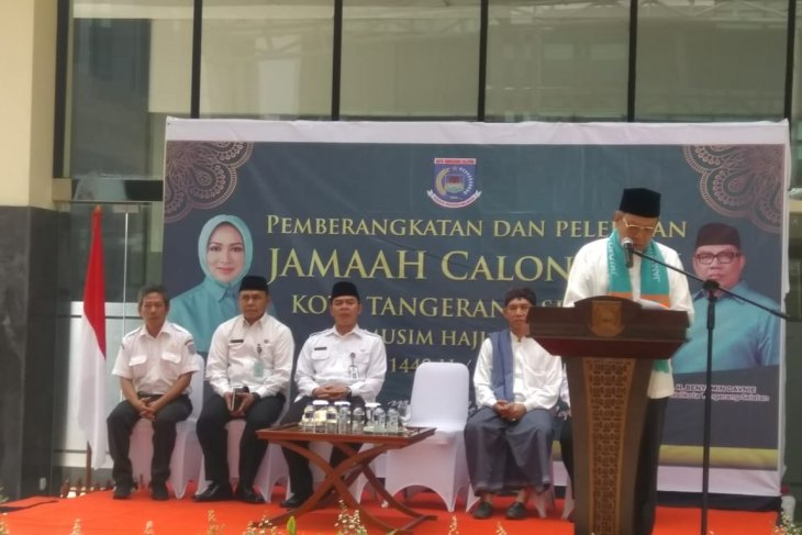 Wakil Wali Kota Tangsel lepas calhaj kloter 41