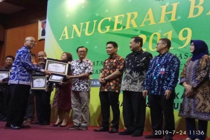 RSU Kumpulan Pane terima penghargaan dari Bapetan