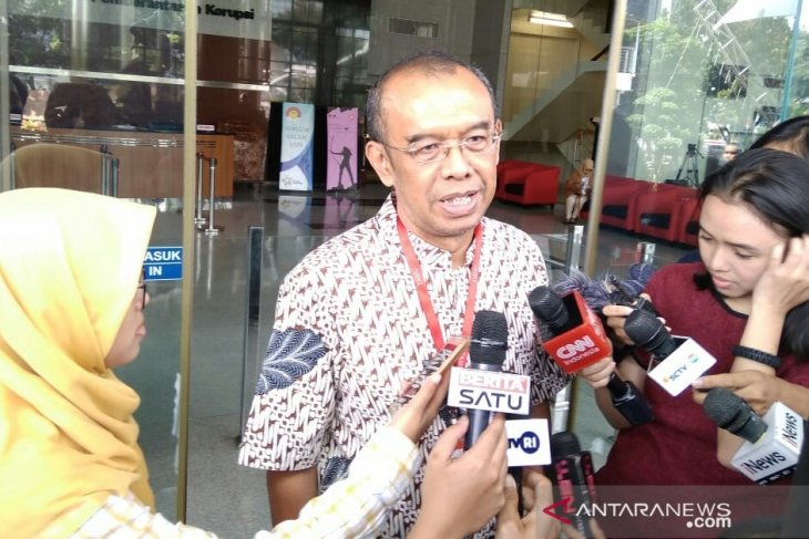 KPK periksa Sesmenpora