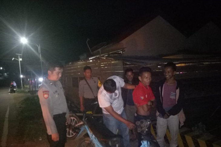 Polsek Tempilang Bangka Barat giatkan patroli malam