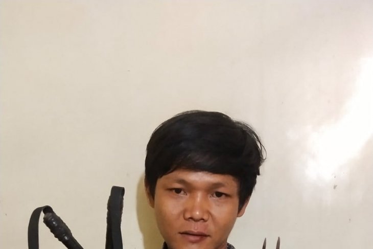 Polisi Binjai ringkus tersangka pengancaman dengan pisau sangkur