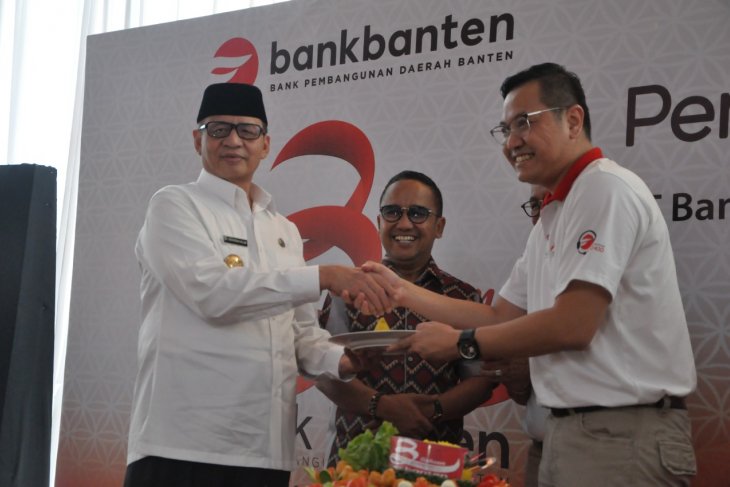 Gubernur minta Bank Banten bangun kepercayaan masyarakat