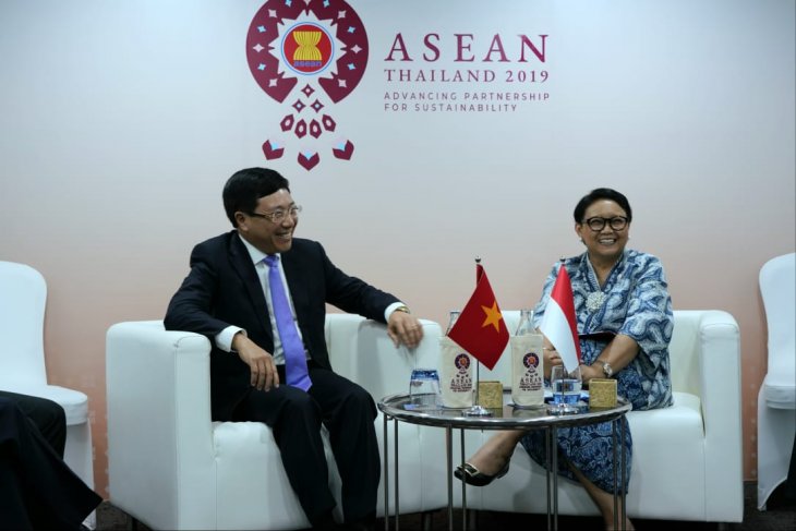 Indonesia, Vietnam to expedite completion of EEZ delimitation