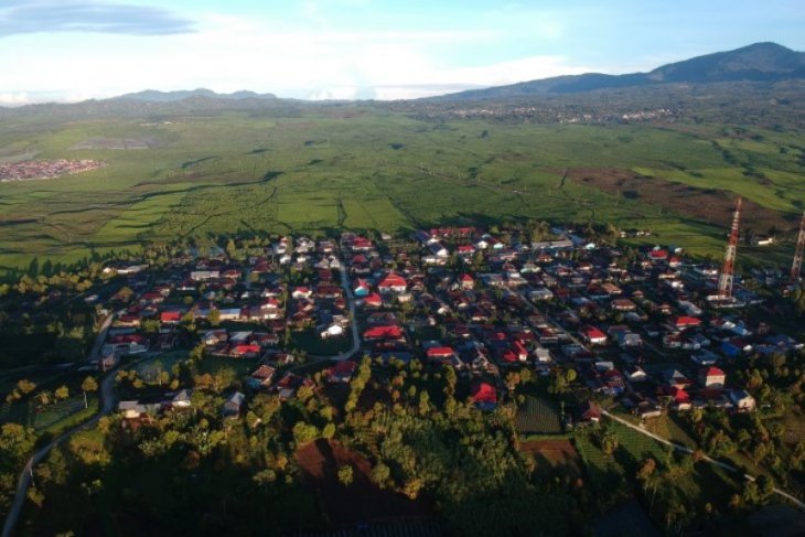 Gunung Kerinci semburkan abu 800 meter, PVMBG sebut fenomena biasa