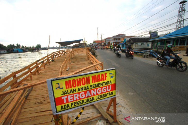 Pembangunan Jembatan Sungai Gardu