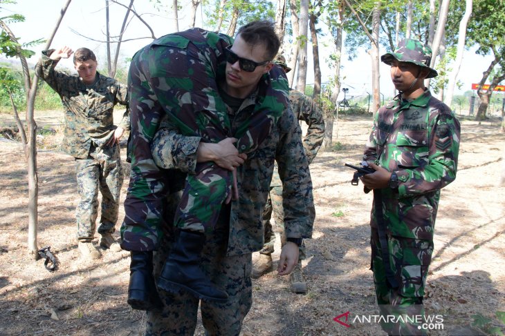 Latihan evakuasi medis udara Marinir Indonesia-Amerika